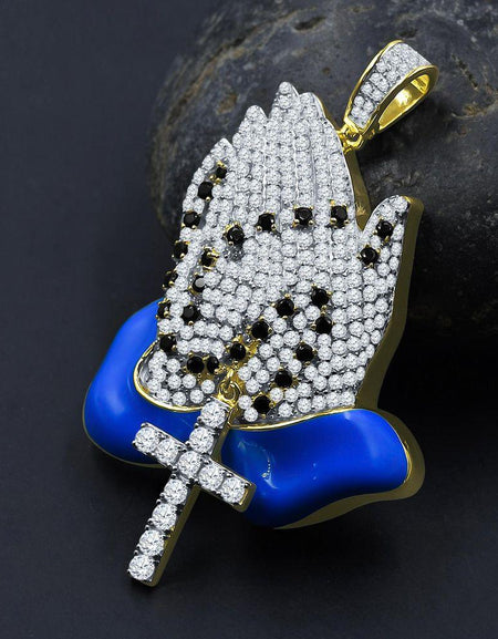 Divine Silver Pendant – A Radiant Affection