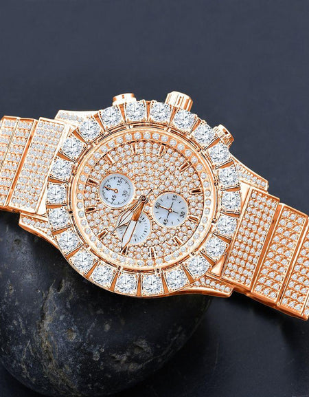 WAGGISH Steel Watch - A Luxurious Timepiece for Exceptional Occasions