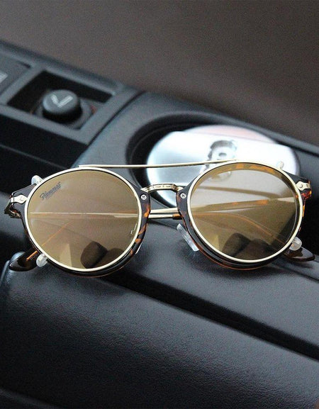 Vintage Raider Clip S1