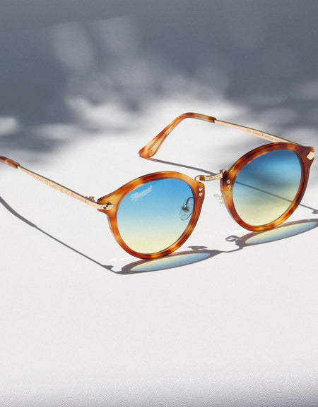 Vintage Raider Deluxe