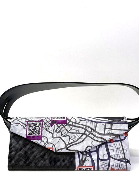 DiSCARVERY Box Bag: The Elegant Travel Companion