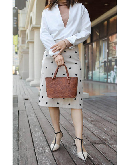 Edelyn Embossed M Signature 4 PCS Tote Set - A Touch of Elegance