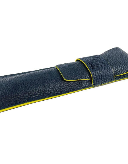 K0028DB | Custodia per Penne in Vera Pelle pieno fiore, grana dollaro - Colore Blu con bordi Gialli - Dimensioni: cm 4,5 x 16,5 x 1 - Confezione: Sacchetto Tnt-0