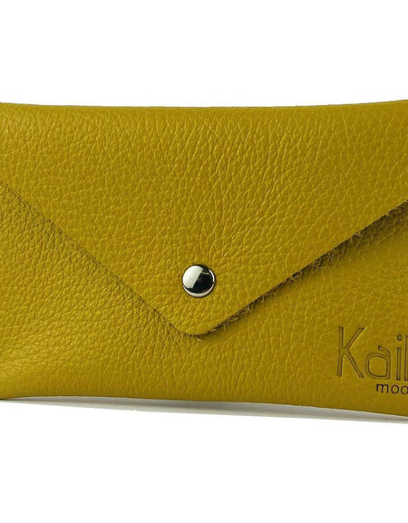 K0040RB | Bustina con pattina Made in Italy in Vera Pelle pieno fiore, grana dollaro - Colore Giallo - Dimensioni: cm 13 x 8 x 0,5 - Confezione: Gift Box rigido fondo/coperchio-1