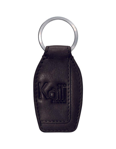 K10753AB | Portachiavi in Vera Pelle pieno fiore, con leggera grana. Colore Nero. Anello Nickel Lucido. Dimensioni totali: cm 3,5 x 9 x 0,5. Confezione: Gift Box rigido fondo/coperchio-0