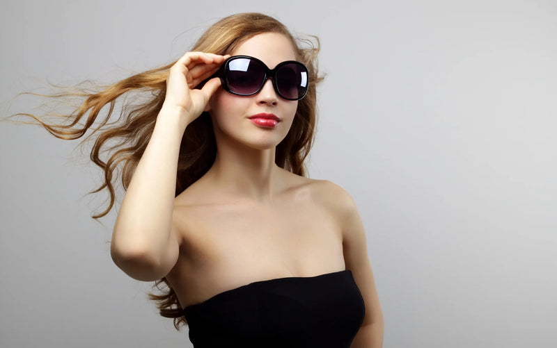 Make A Statement With Oversized Sunglasses!