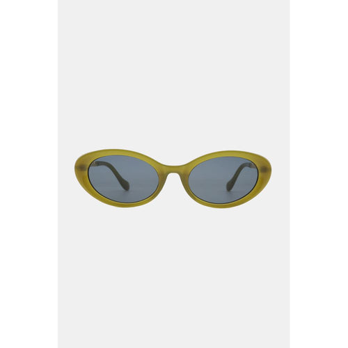 Load image into Gallery viewer, Polycarbonate Frame Cat-Eye Sunglasses
