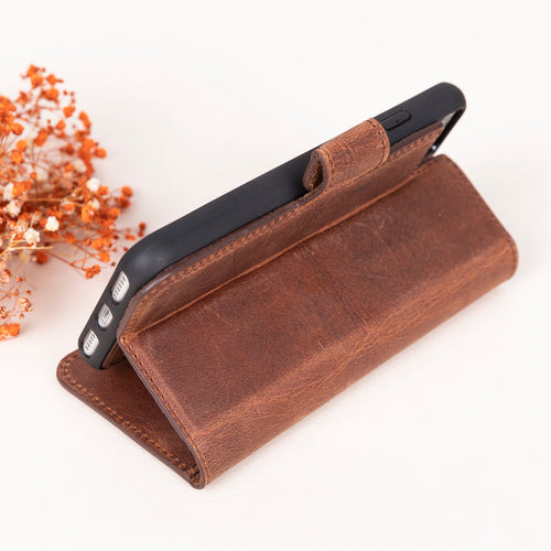 Load image into Gallery viewer, Magic iPhone 16E Detachable Leather Wallet Case-1
