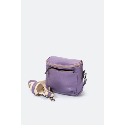 Load image into Gallery viewer, DARINA MENTA - A Timeless Italian Handbag
