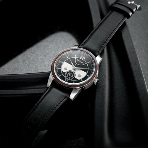 Load image into Gallery viewer, Cartier | Leather Strap Luxury Men&#39;s Watch
