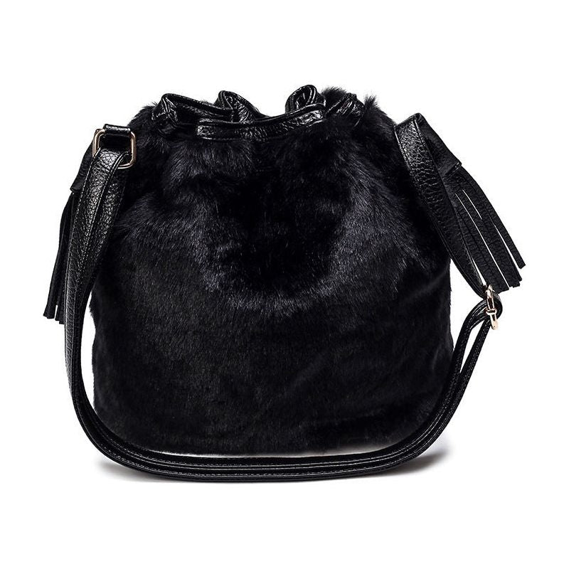 Fashion Plush Handbag For Women - A Luxurious Bucket Bag