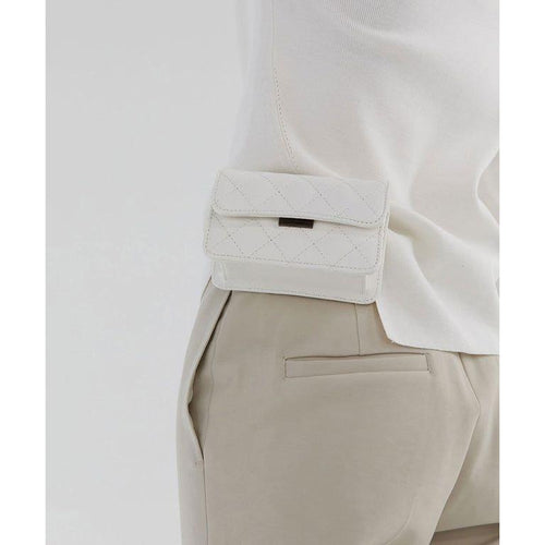 Load image into Gallery viewer, Anell Golf Quilted Belt Bag- 3 colors
