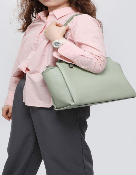 Designer Handbag - Epitome of Elegance and Functionality