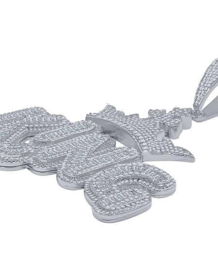 Regal Moissanite Pendant – A Signature of Elegance