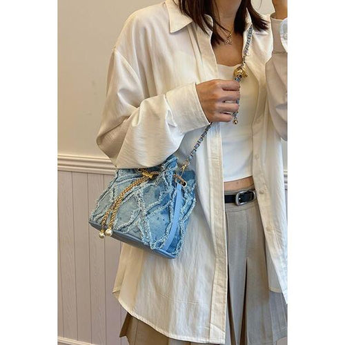 Load image into Gallery viewer, Chain Drawstring Raw Edge Denim Bucket Bag
