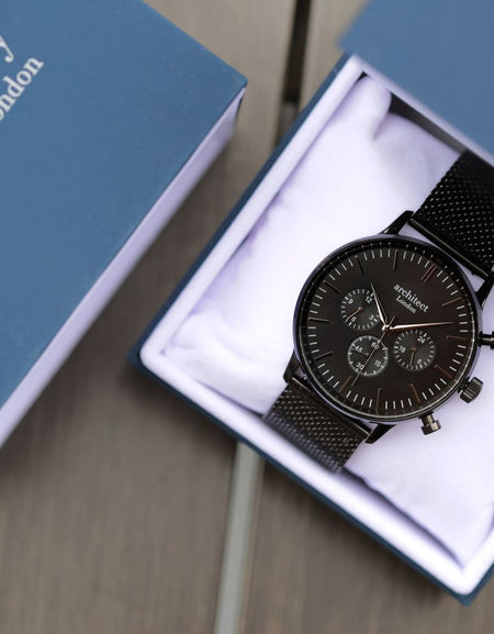 Men's Architect Motivator In Black With Black Mesh Strap - Modern Font