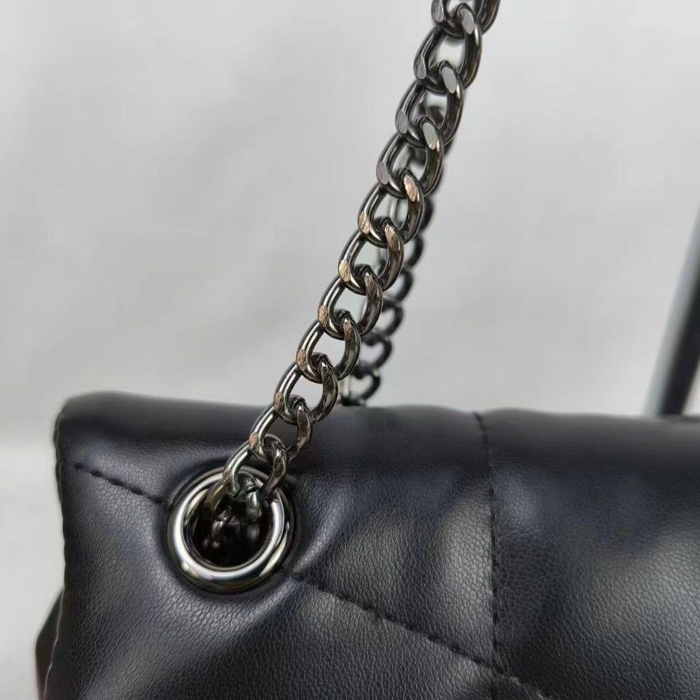 Puffer Shoulder Bag Chain Strap Puffy Crossbody Purse for Women Quilt - A Luxurious Accessory