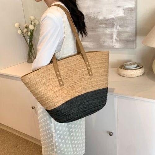 Contrast Straw Braided Handbag - A Luxurious Accessory