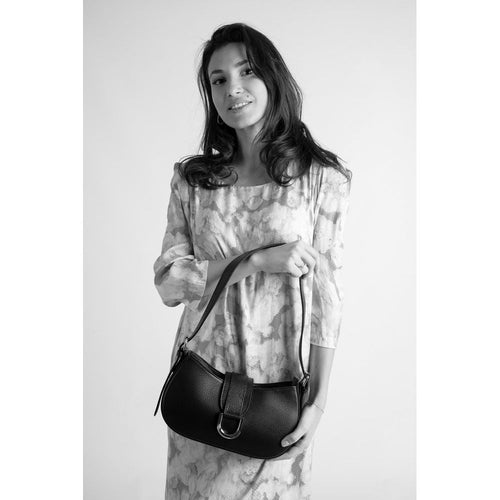 Load image into Gallery viewer, EMBER BLACK Designer Italian Handbag - A Luxurious Statement of Elegance
