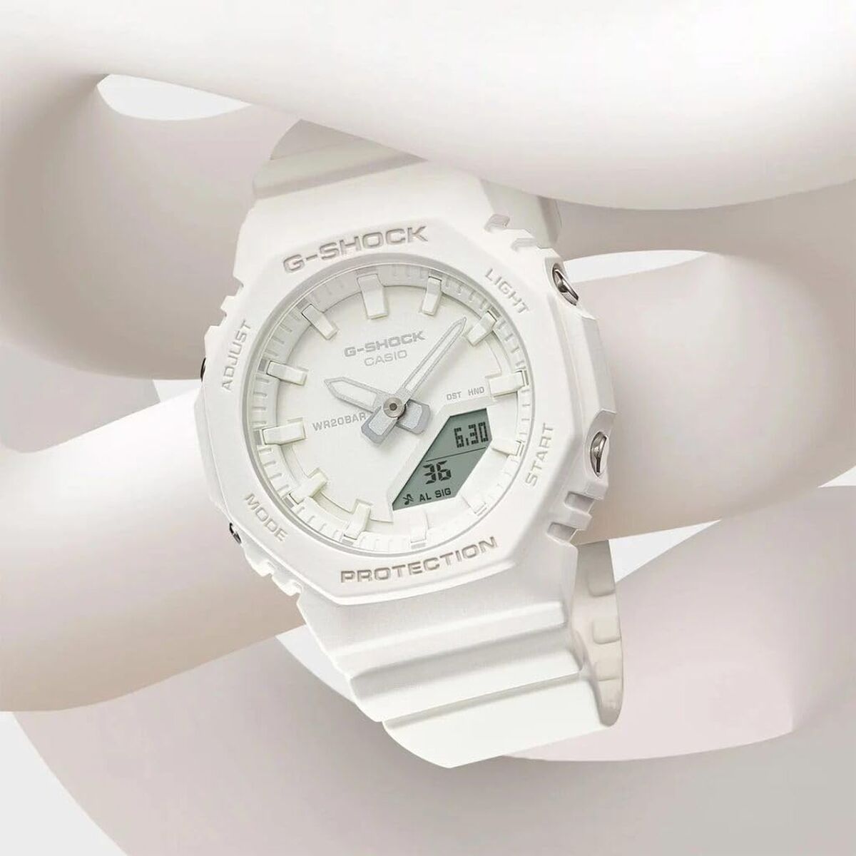 Ladies' Watch Casio GMA-P2100VA-7AER-4