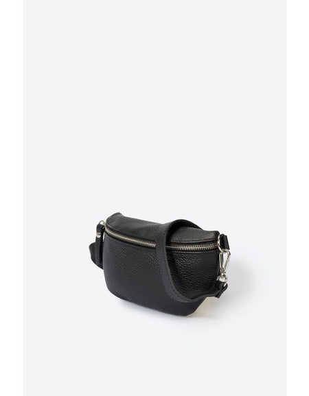 ISLA NERO Detachable Adjustable Belt Handbag - A Touch of Italian Luxury