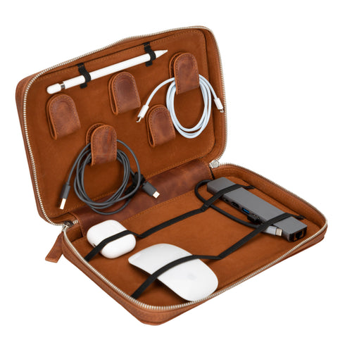 Load image into Gallery viewer, Leather Travel Cable Organizer-7
