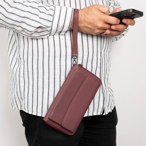 Load image into Gallery viewer, Anchorage Leather Wallet – Phone Holder &amp; 12 Card Slots-6
