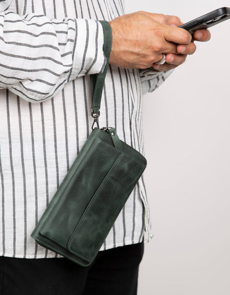 Anchorage Leather Wallet – Phone Holder & 12 Card Slots-1