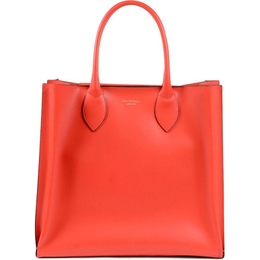 Dee Holdall Tote - A Timeless Elegance