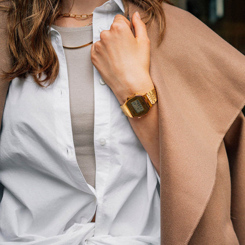 Load image into Gallery viewer, CASIO VINTAGE Mod. BLUETOOTH® SMARTPHONE LINK - GOLD - built-in accelerometer senses body movements + steps counter-8
