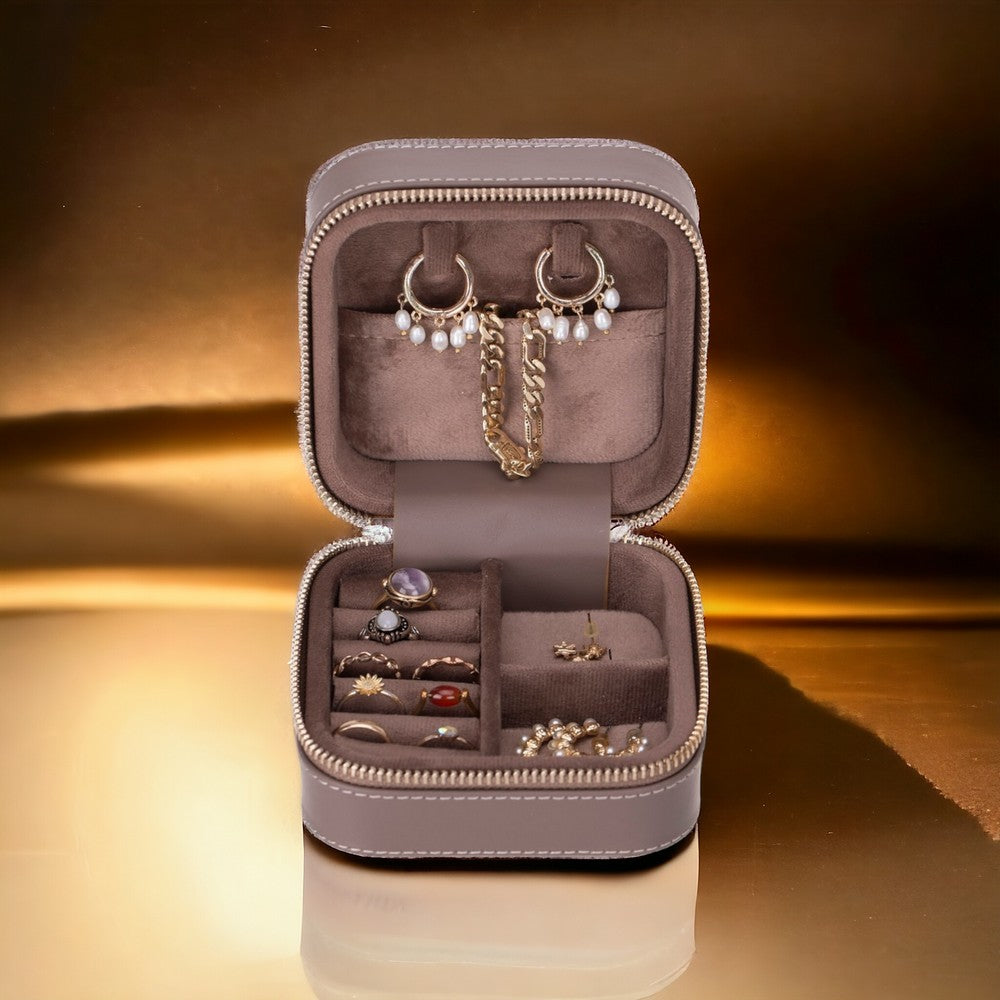 Amanda Leather Jewelry Box-3