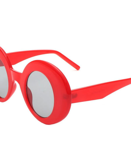 Yoke - Retro Chic Fashion Oversized Round Women's Sunglasses