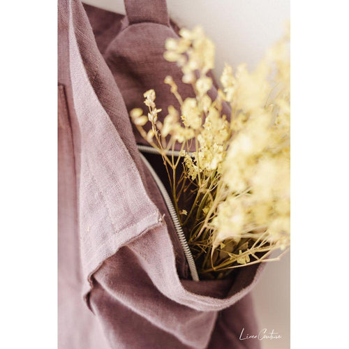 Load image into Gallery viewer, Linen beach bag with pocket and zipper in Pastel Plum
