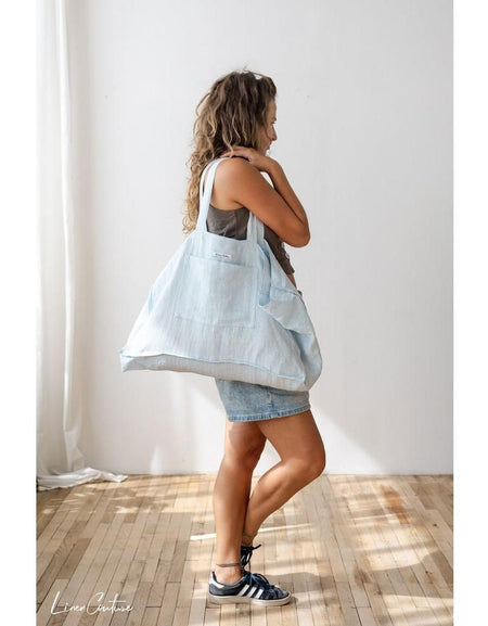 Linen beach bag with pocket and zipper in Baby Blue