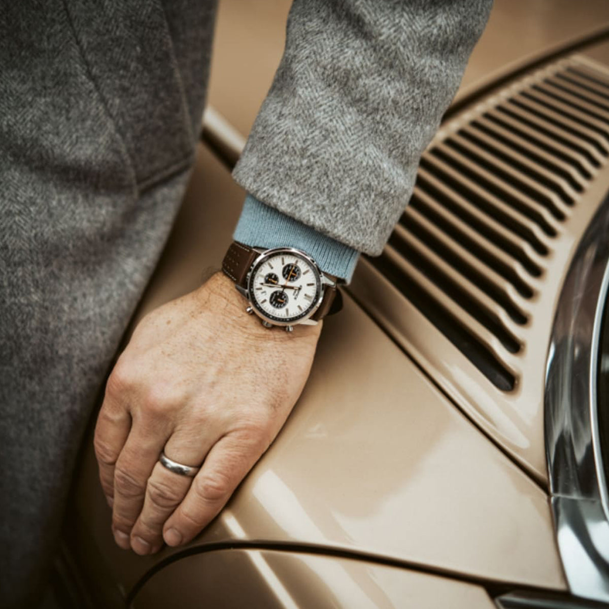 CASIO EDIFICE Mod. STANDARD CHRONOGRAPH - CHAMPAGNE-2