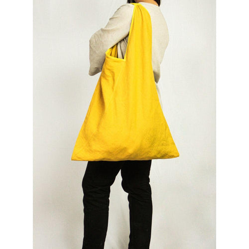 Load image into Gallery viewer, Lemon linen triangle bag
