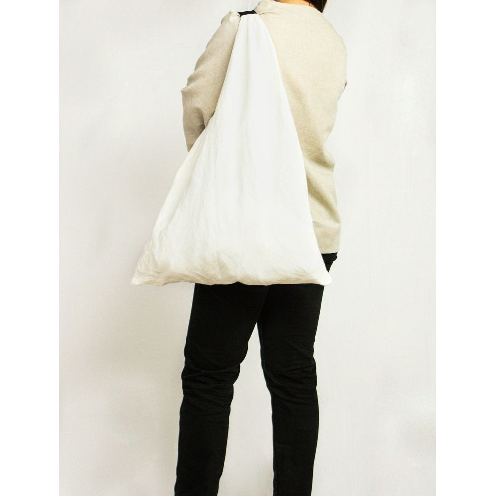 White linen triangle bag