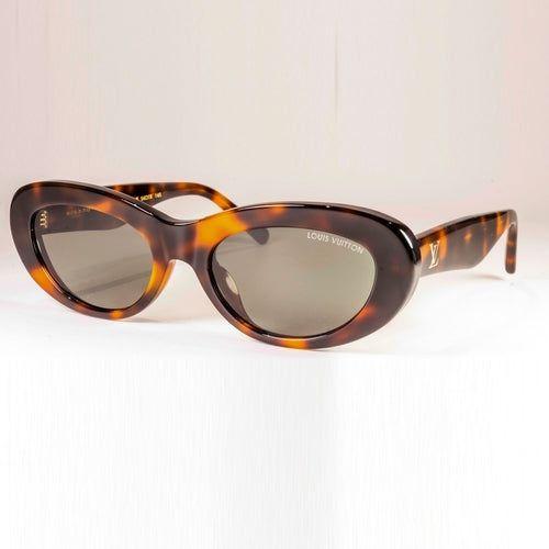 Load image into Gallery viewer, LV Fame Oval Sunglasses
