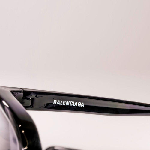 Load image into Gallery viewer, BALENCIAGA SUNGLASSES BB0152SA 001
