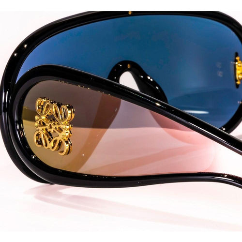 Load image into Gallery viewer, Loewe Wave Mask Sunglasses
