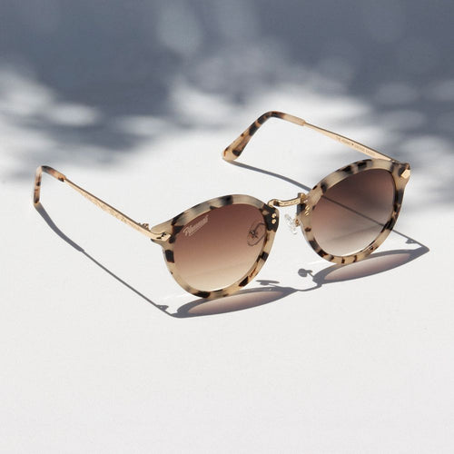 Load image into Gallery viewer, Vintage Raider Deluxe
