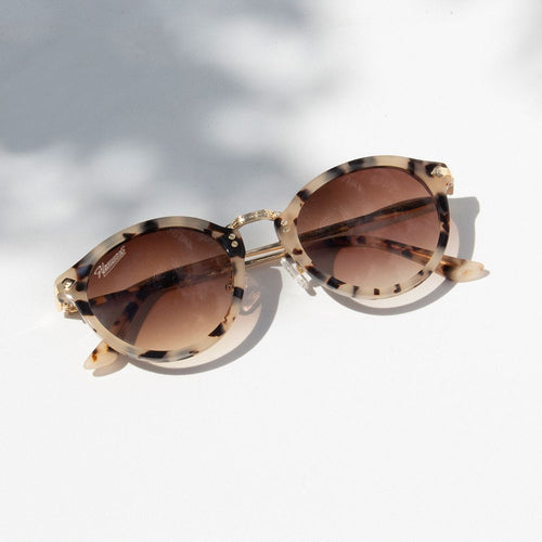 Load image into Gallery viewer, Vintage Raider Deluxe
