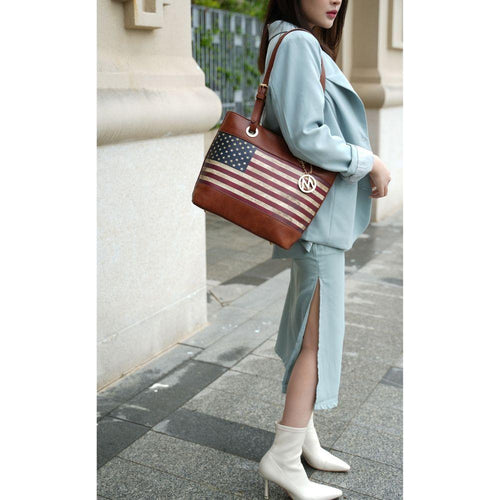 Load image into Gallery viewer, Vera Vegan Leather Patriotic Flag Pattern Women Tote Bag
