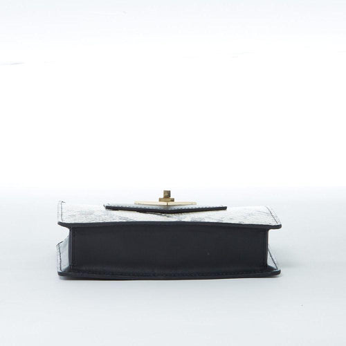 Load image into Gallery viewer, SUSU The Mary Small Crossbody Leather Purse Black Snakeskin Pattern
