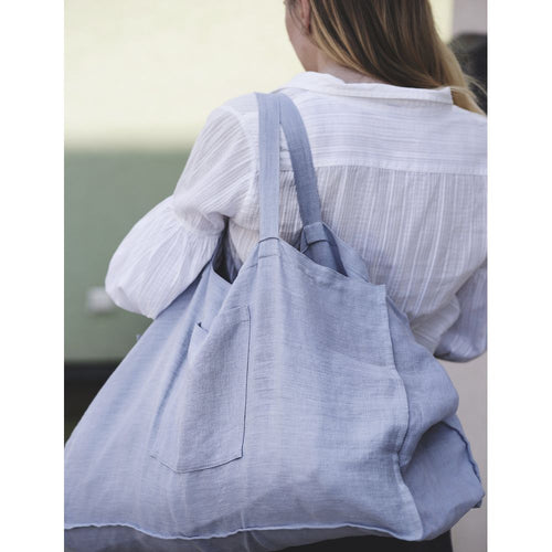 Load image into Gallery viewer, Ice Blue linen beach bag with pocket
