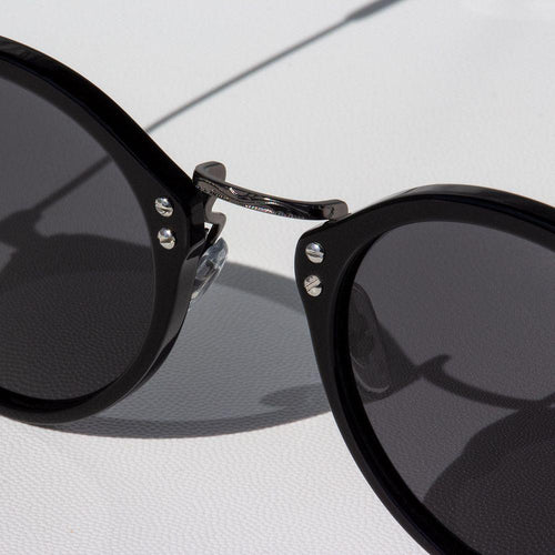 Load image into Gallery viewer, Vintage Thunder
