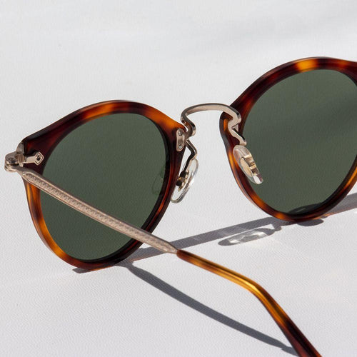 Load image into Gallery viewer, Vintage Thunder
