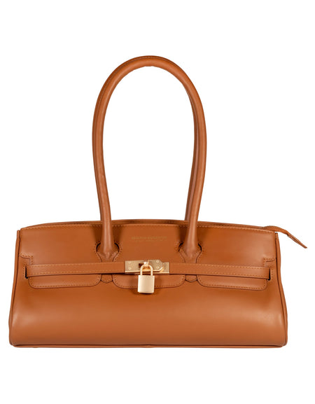 RB1033S | Borsa a Spalla Donna ARIANNA in Vera Pelle Morbida Sauvage Made in Italy. Accessori in metallo Oro Opaco. Colore Cognac. Dimensioni: cm 34 x 15 x 16 + 20 (Luce manici)-0