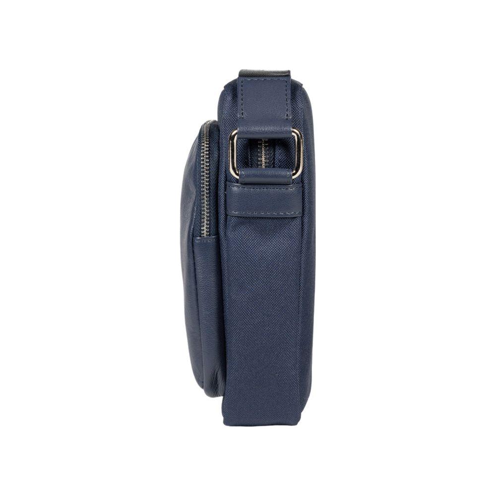 RB2002D | Borsa a Tracolla in Nylon/Vera Pelle, con leggera grana. Chiusura con lampo e tracolla regolabile - Colore Blu - Dimensioni: cm 15,5 x 21 x 7. Confezione: Sacchetto in Tessuto non Tessuto-2