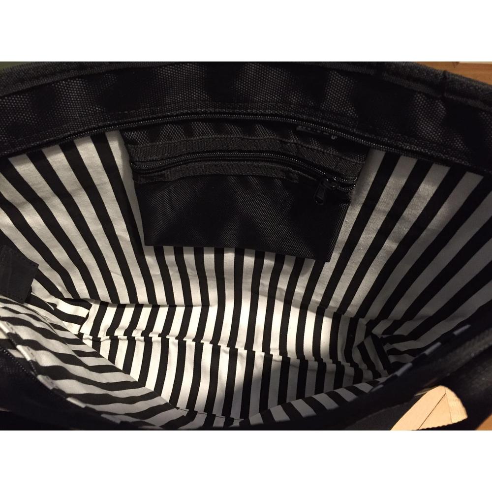 Rika Spacious Inner Tube Vegan Tote Bag (3 Colours Available)